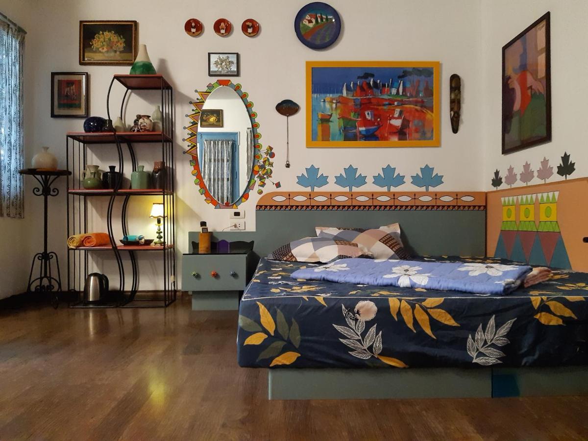 Tonkin Homestay Hanoi Buitenkant foto
