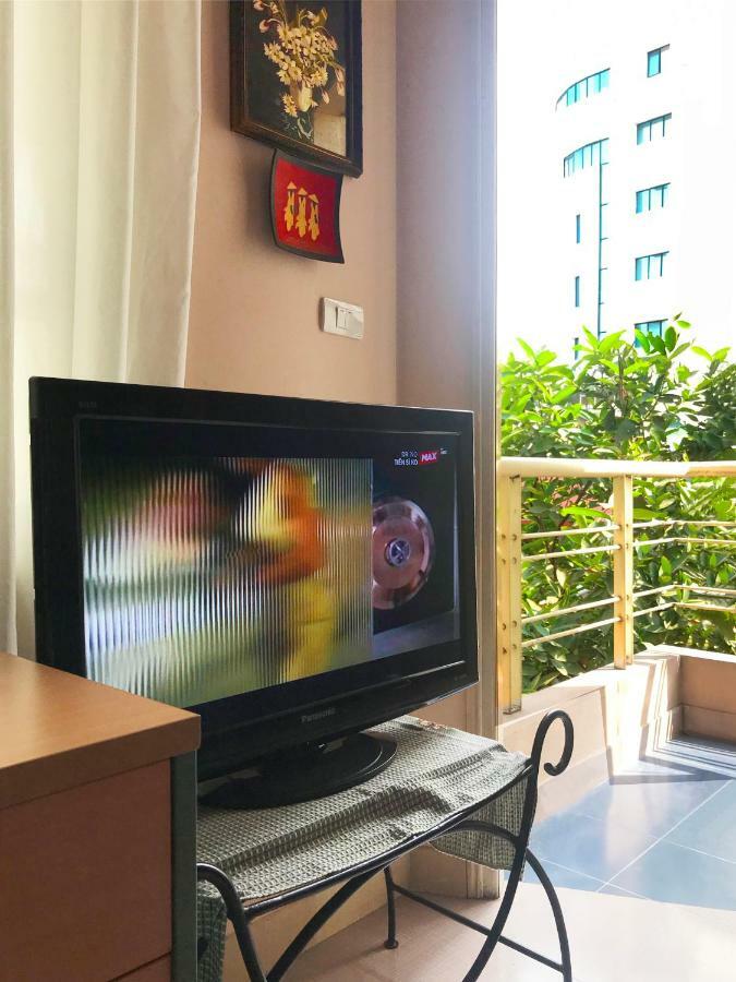 Tonkin Homestay Hanoi Buitenkant foto
